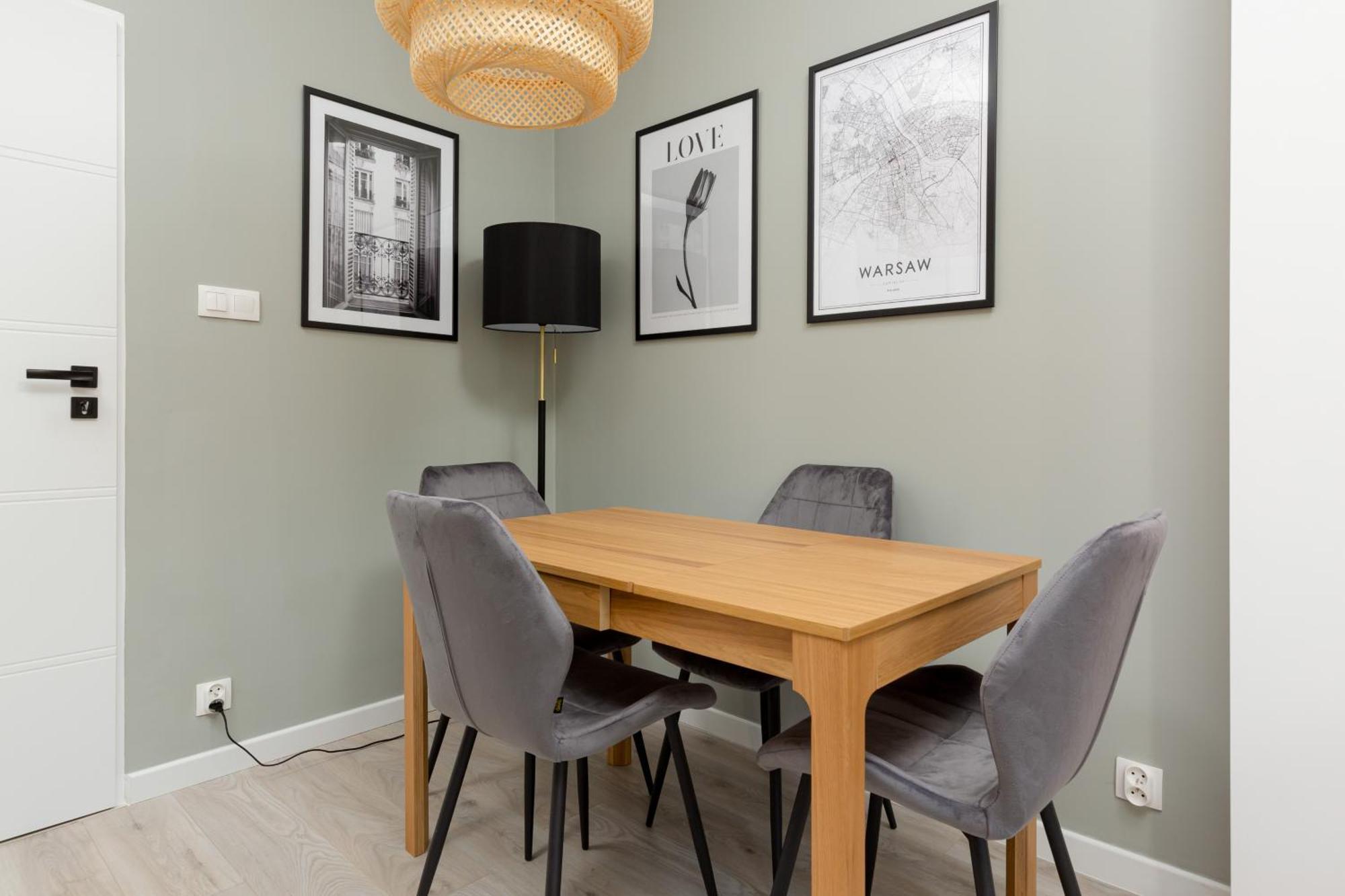 Central Apartment Emilii Plater By Noclegi Renters Warsawa Bagian luar foto